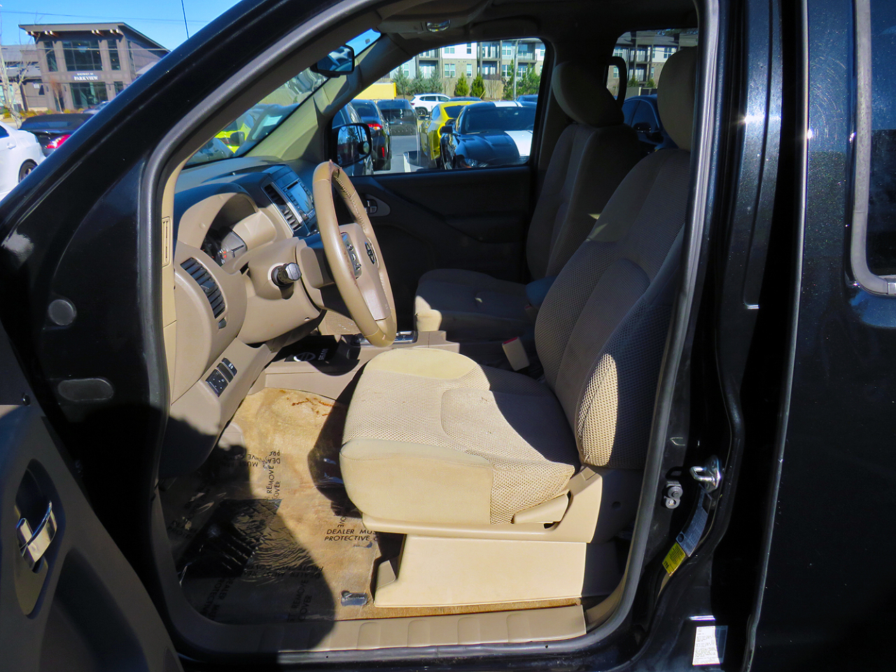 Nissan Frontier Crew Cab 4x2 SV V6 Auto 2018