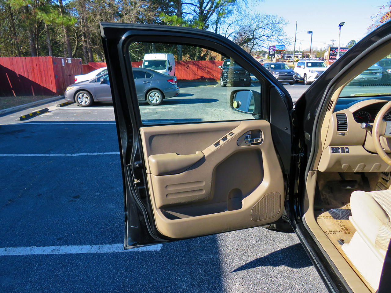 Nissan Frontier Crew Cab 4x2 SV V6 Auto 2018