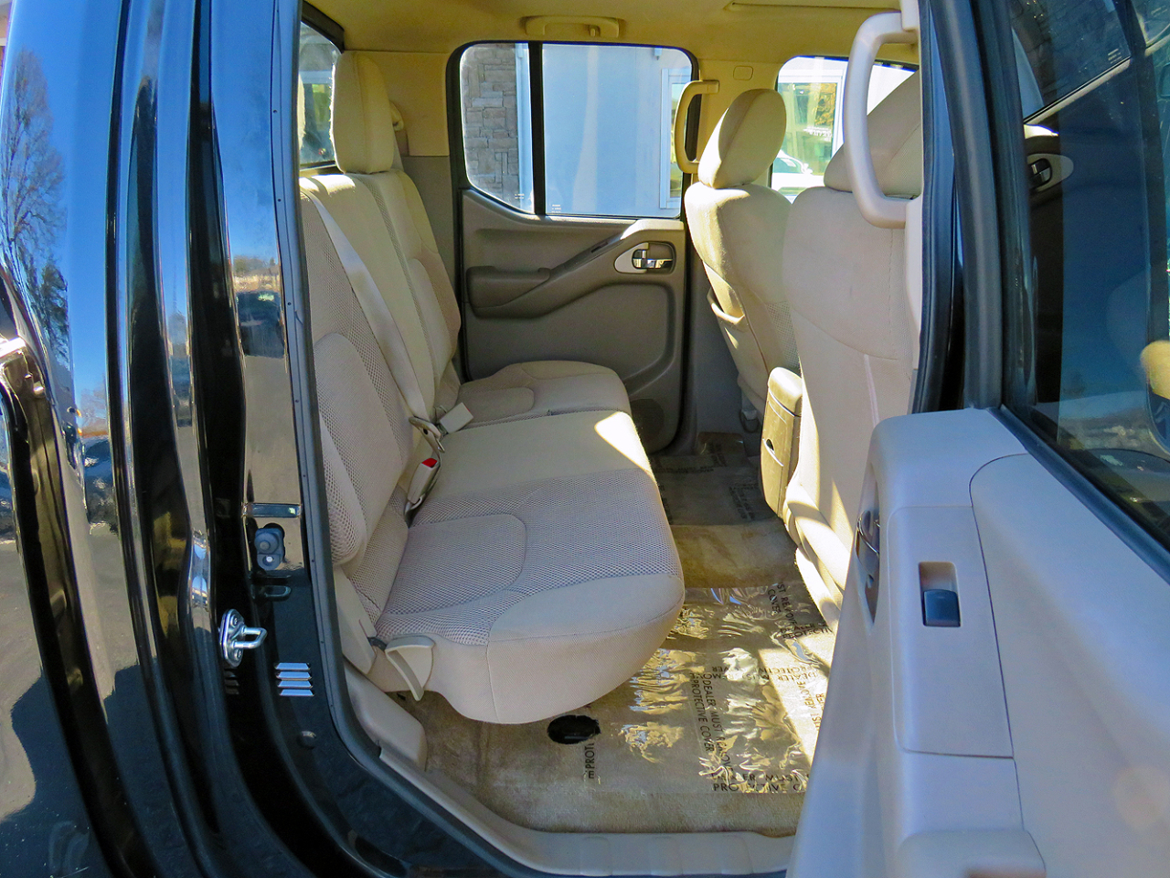 Nissan Frontier Crew Cab 4x2 SV V6 Auto 2018