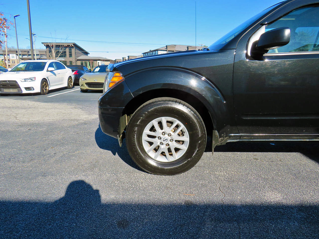 Nissan Frontier Crew Cab 4x2 SV V6 Auto 2018