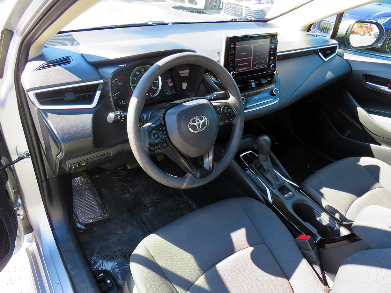 Toyota Corolla LE CVT (Natl) 2020