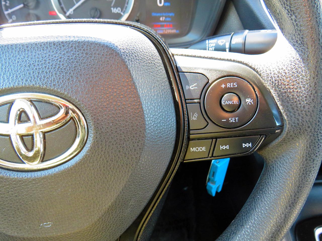 Toyota Corolla LE CVT (Natl) 2020