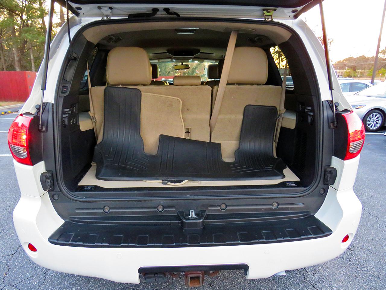 Toyota Sequoia 4WD 5.7L FFV Platinum (Natl) 2014