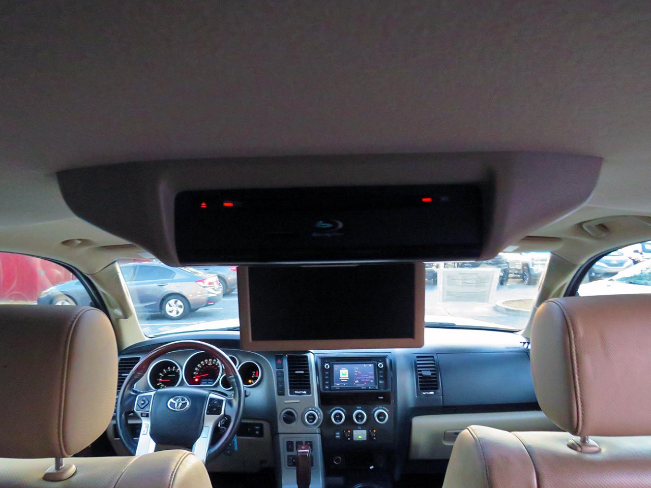 Toyota Sequoia 4WD 5.7L FFV Platinum (Natl) 2014