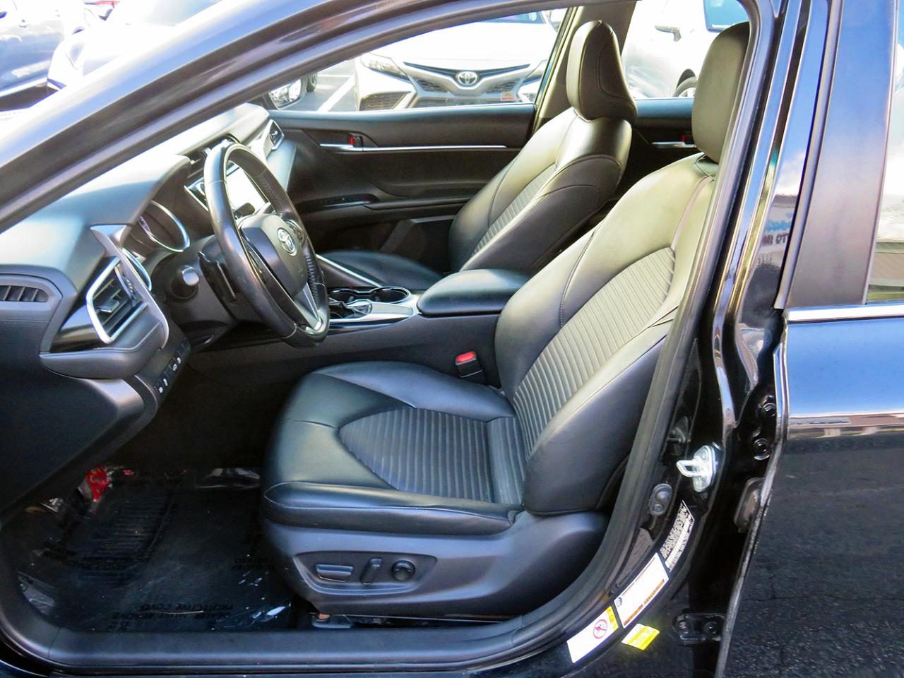 Toyota Camry SE 2018