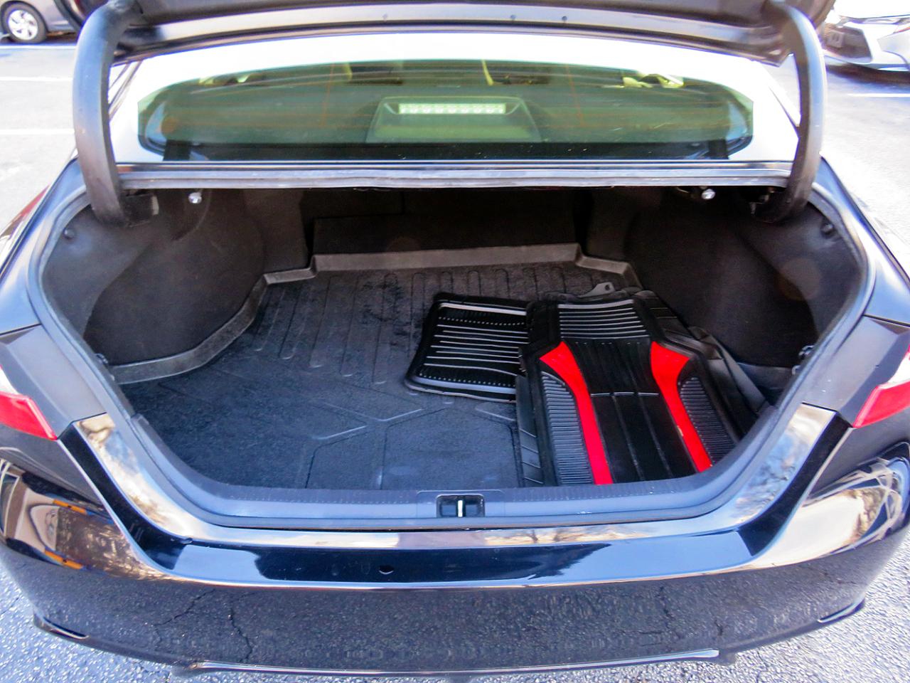 Toyota Camry SE 2018