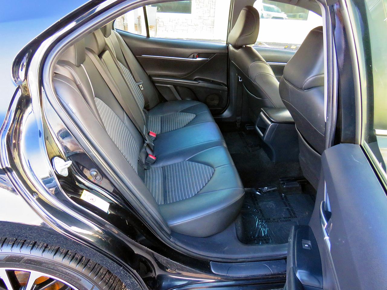 Toyota Camry SE 2018