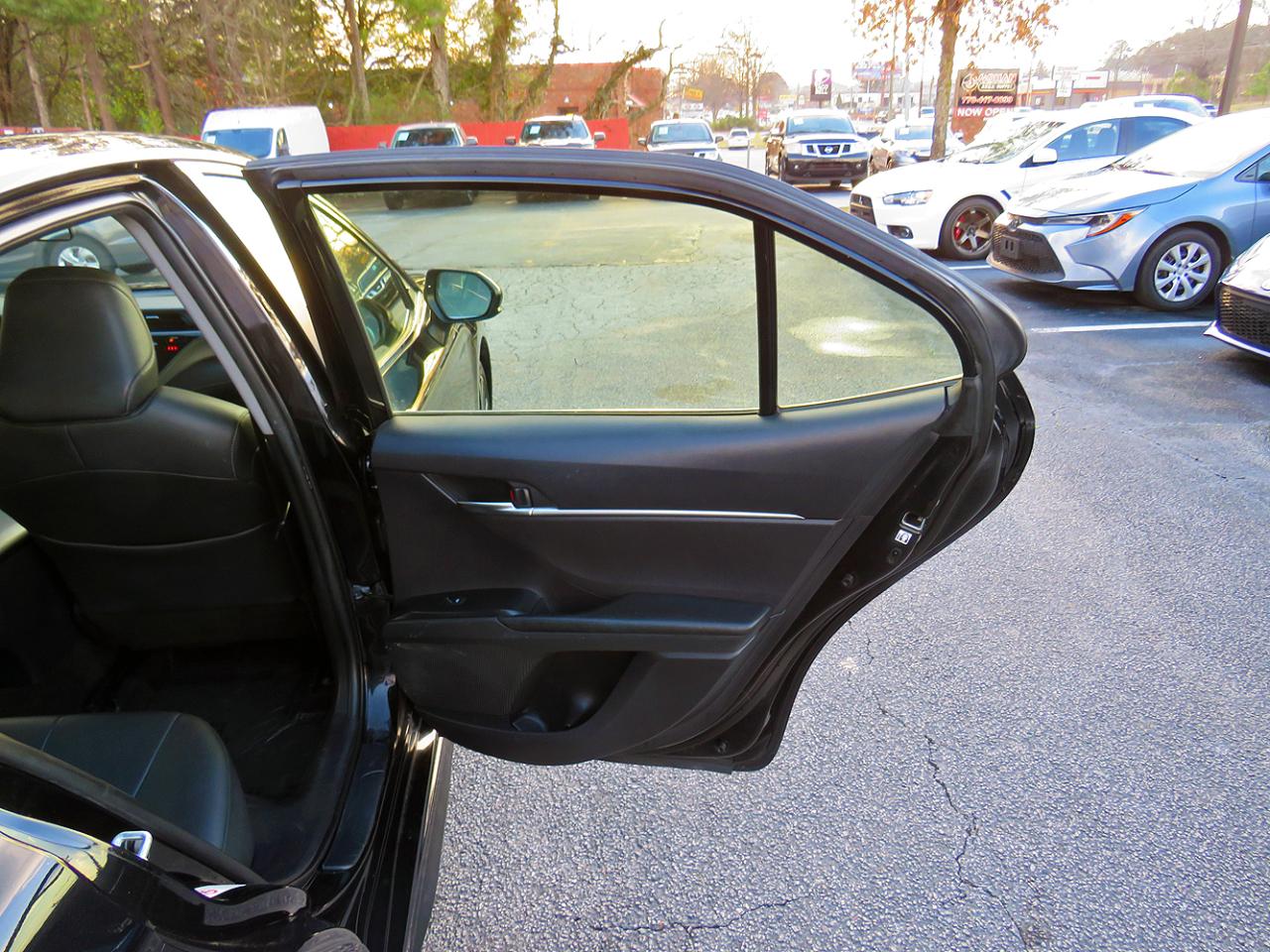 Toyota Camry SE 2018