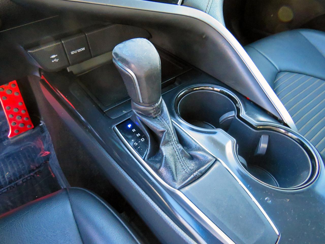 Toyota Camry SE 2018