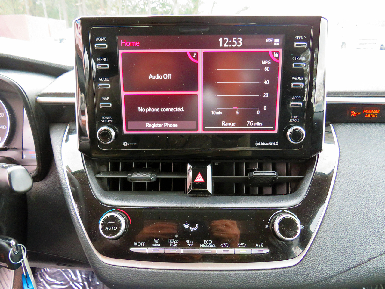 Toyota Corolla LE CVT (Natl) 2021