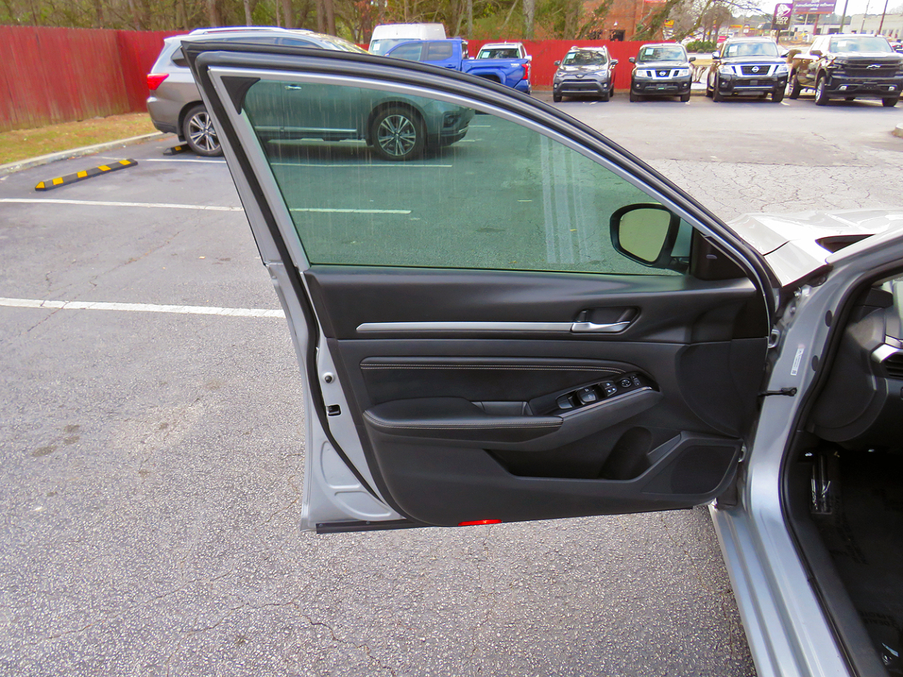 Nissan Altima 2.5 SL Sedan 2021