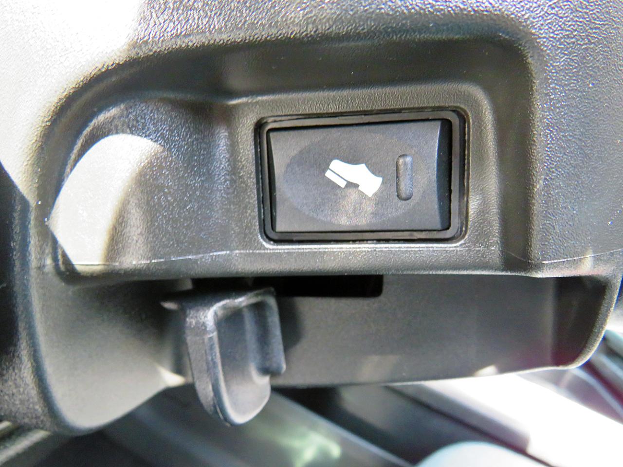 RAM 2500 Big Horn 4x4 Mega Cab 6'4" Box 2021