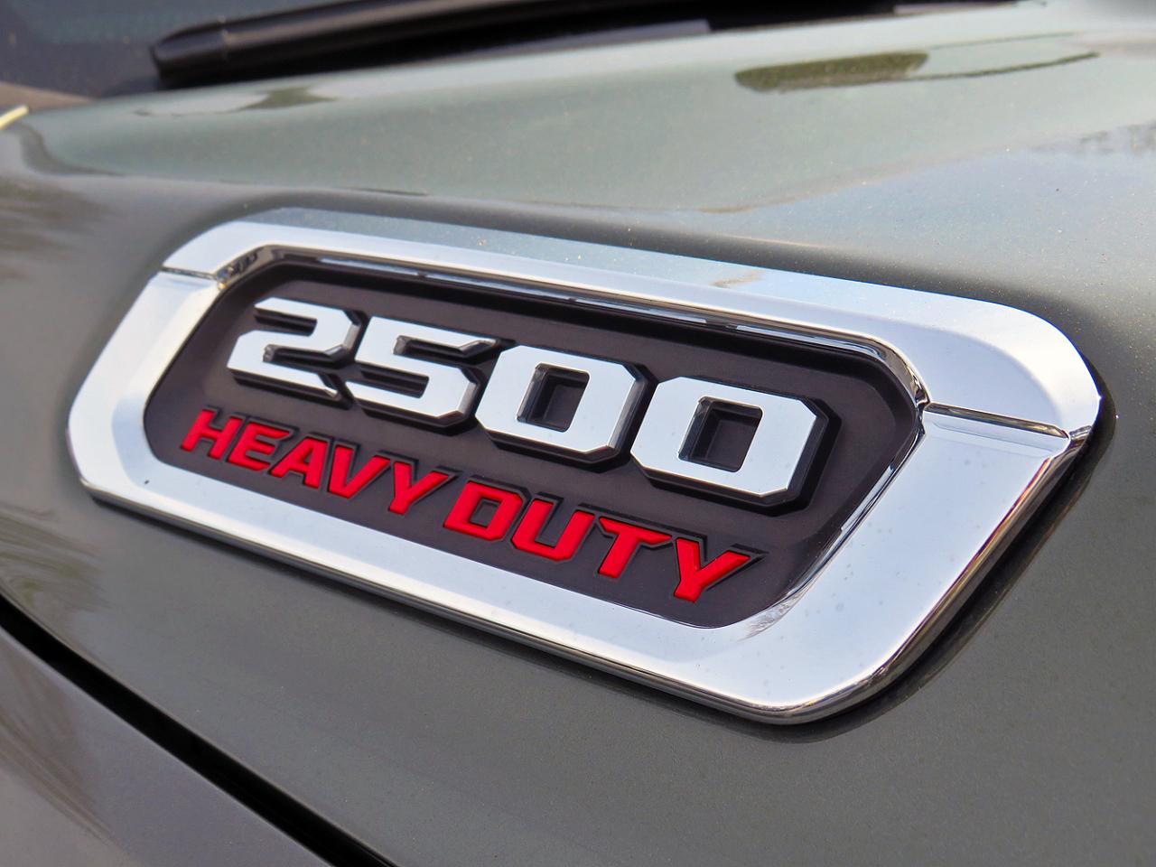 RAM 2500 Big Horn 4x4 Mega Cab 6'4" Box 2021