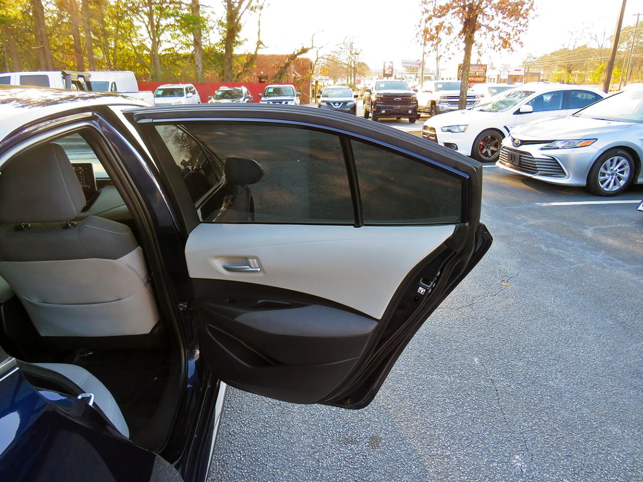 Toyota Corolla LE CVT (Natl) 2021