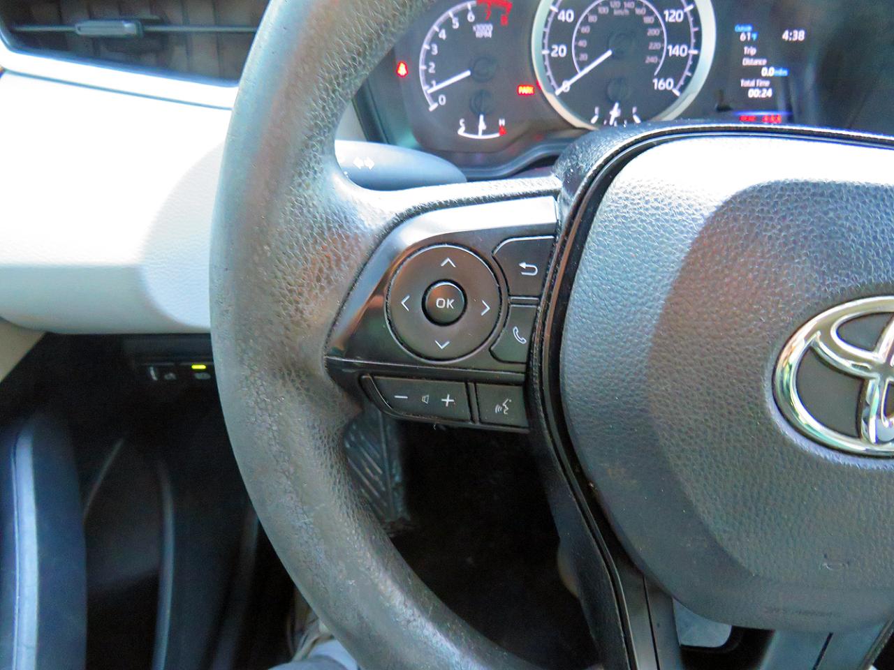 Toyota Corolla LE CVT (Natl) 2021