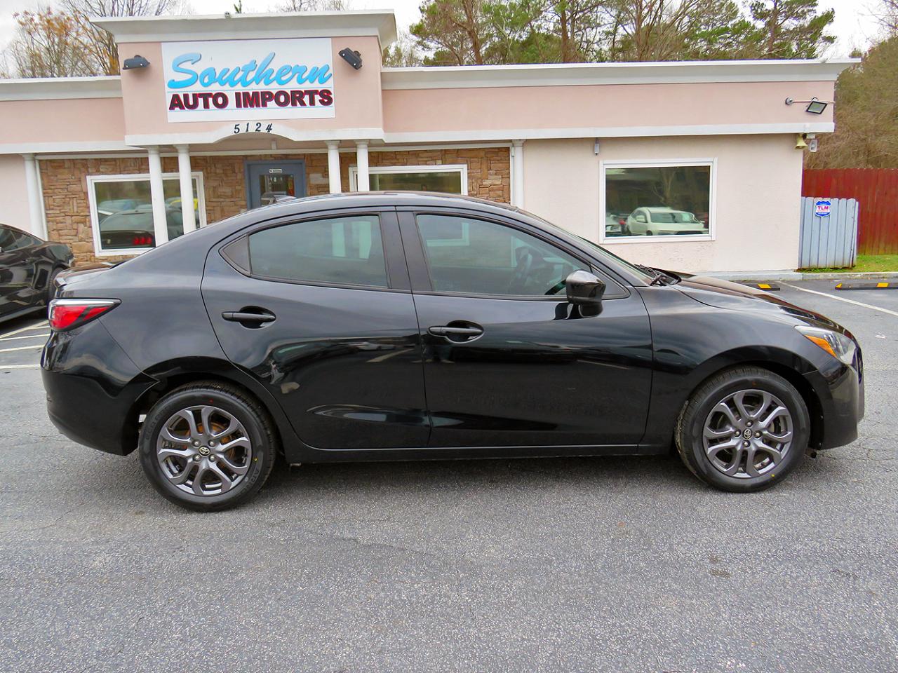 Toyota Yaris Sedan LE Auto (Natl) 2019