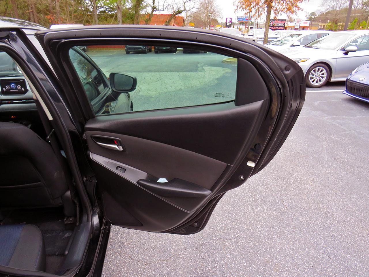 Toyota Yaris Sedan LE Auto (Natl) 2019