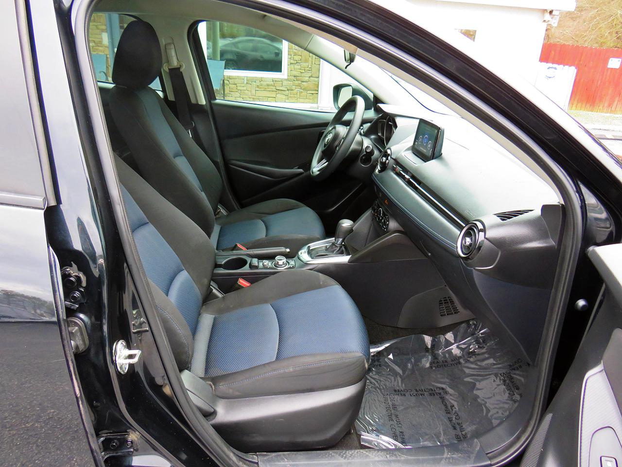 Toyota Yaris Sedan LE Auto (Natl) 2019