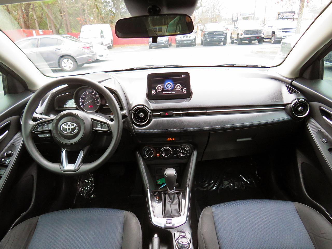 Toyota Yaris Sedan LE Auto (Natl) 2019