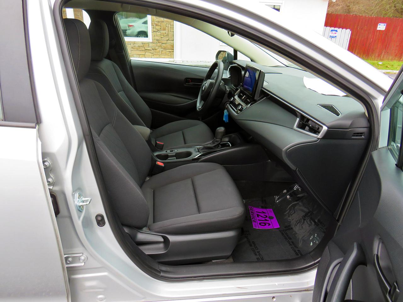 Toyota Corolla LE CVT (Natl) 2023