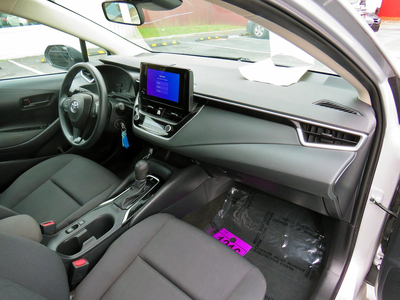 Toyota Corolla LE CVT (Natl) 2023