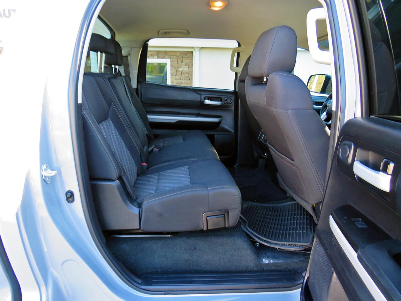 Toyota Tundra 4WD SR5 CrewMax 5.5' Bed 5.7L (Natl) 2021