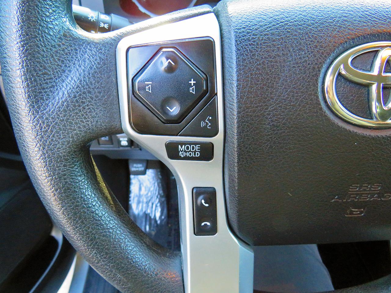 Toyota Tundra 4WD SR5 CrewMax 5.5' Bed 5.7L (Natl) 2021