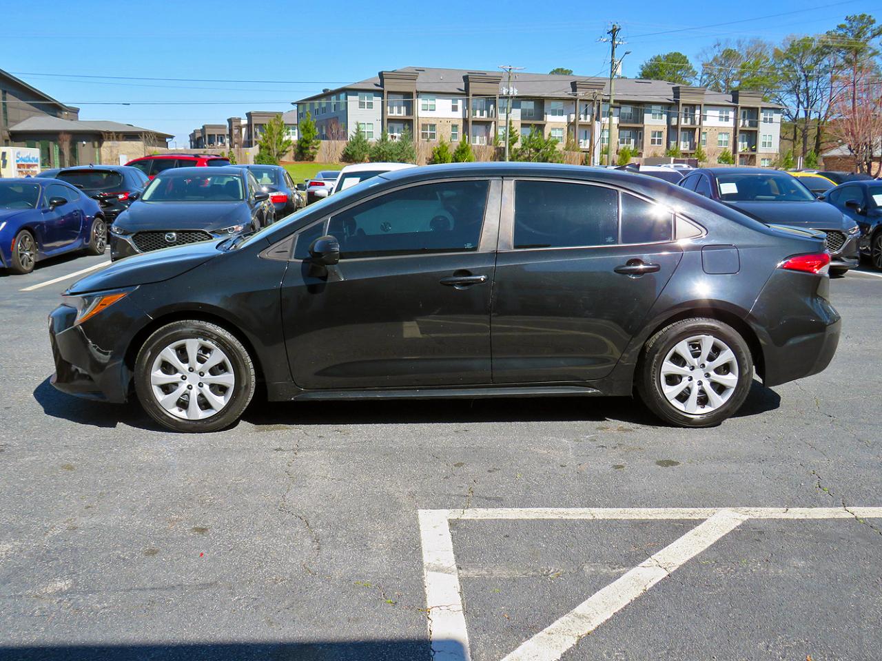 Toyota Corolla LE CVT (Natl) 2021