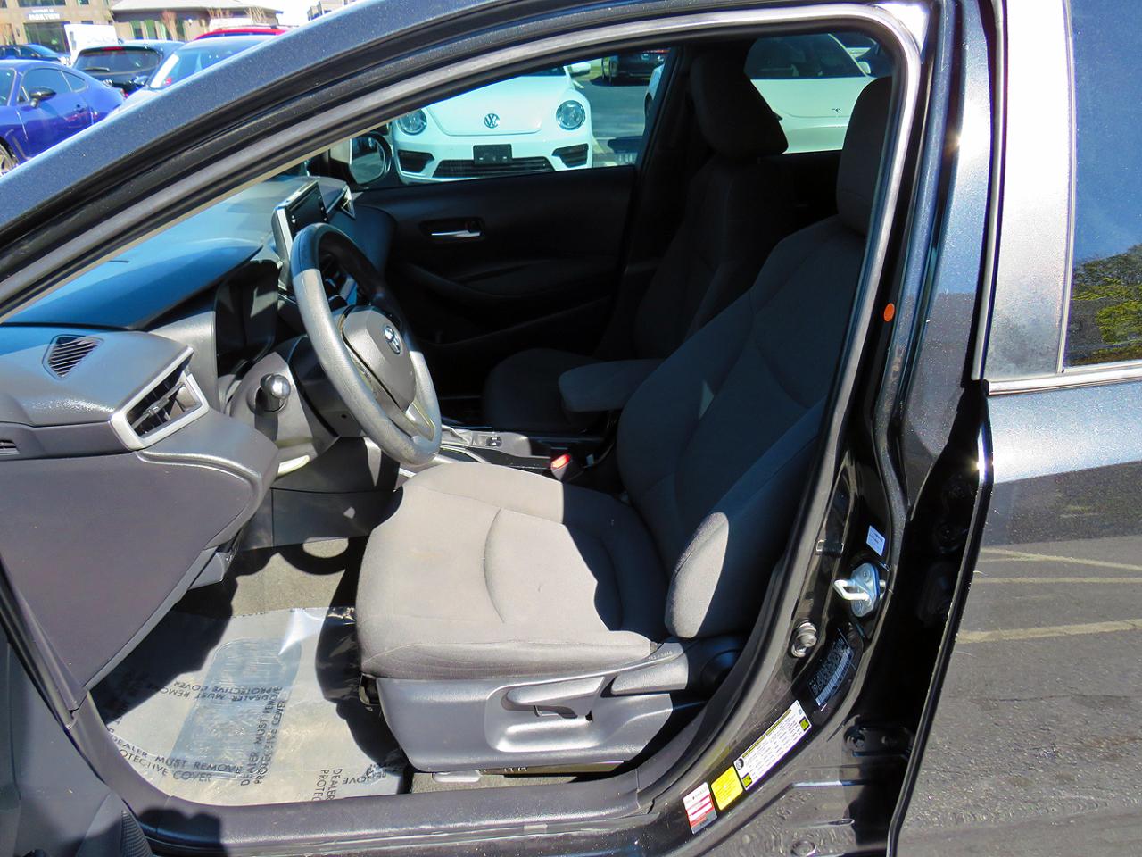 Toyota Corolla LE CVT (Natl) 2021