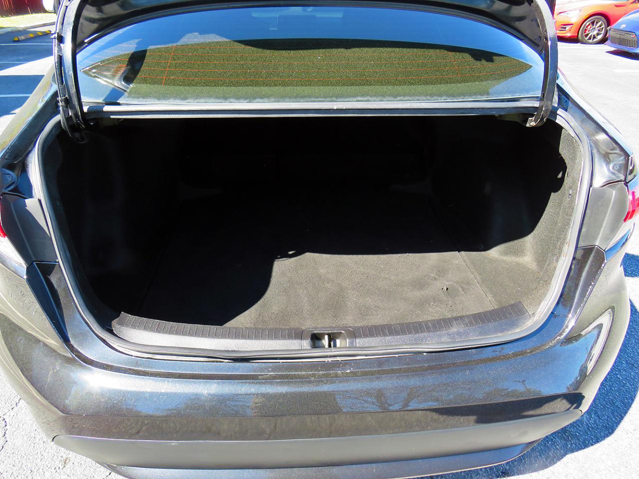 Toyota Corolla LE CVT (Natl) 2021