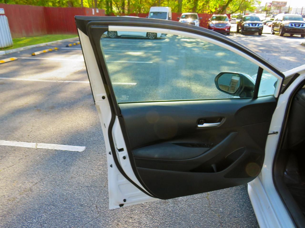 Toyota Corolla LE CVT (Natl) 2021