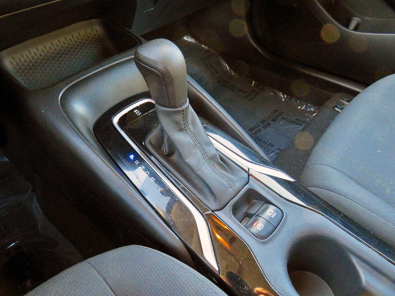 Toyota Corolla LE CVT (Natl) 2021