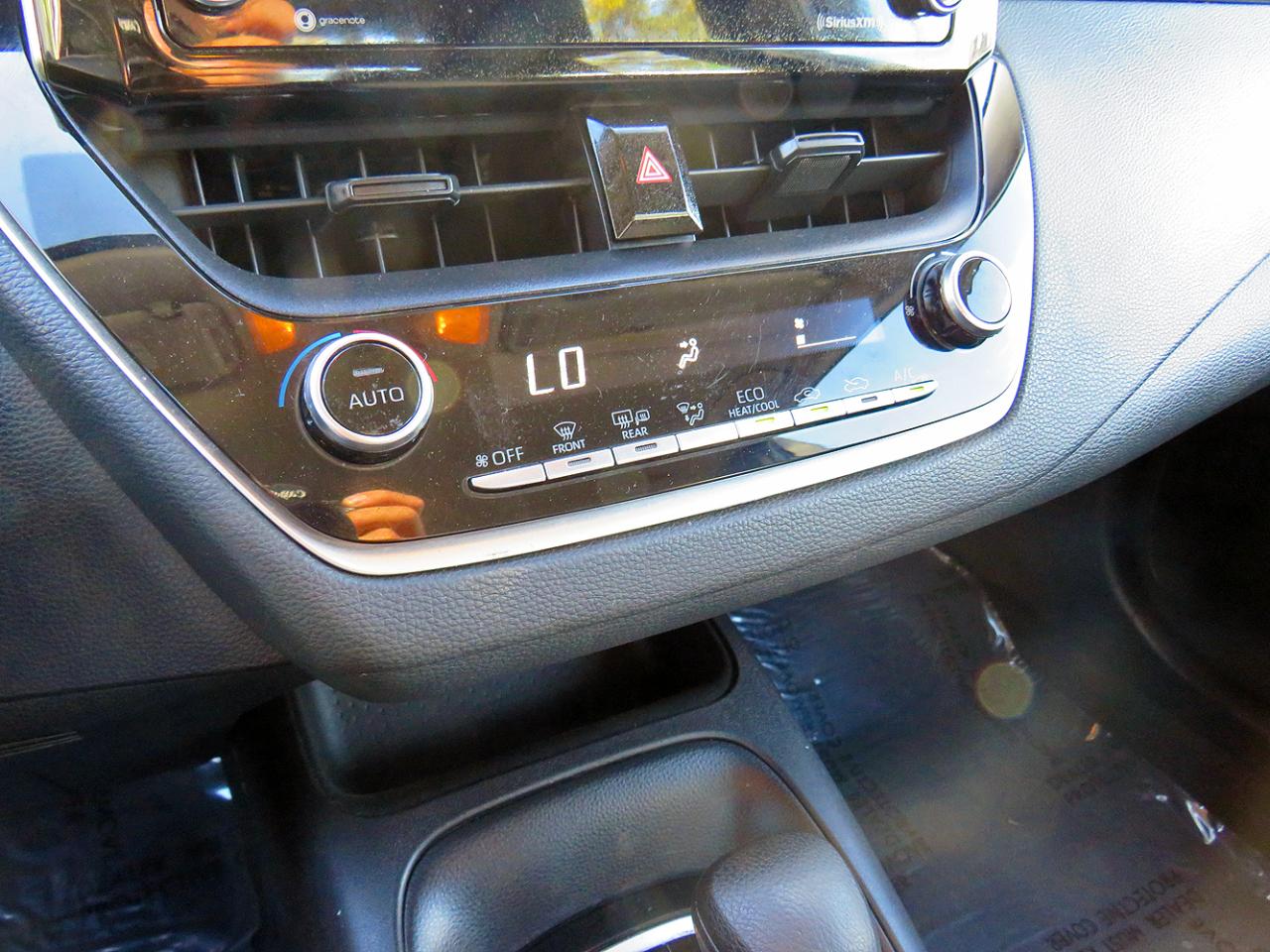 Toyota Corolla LE CVT (Natl) 2021