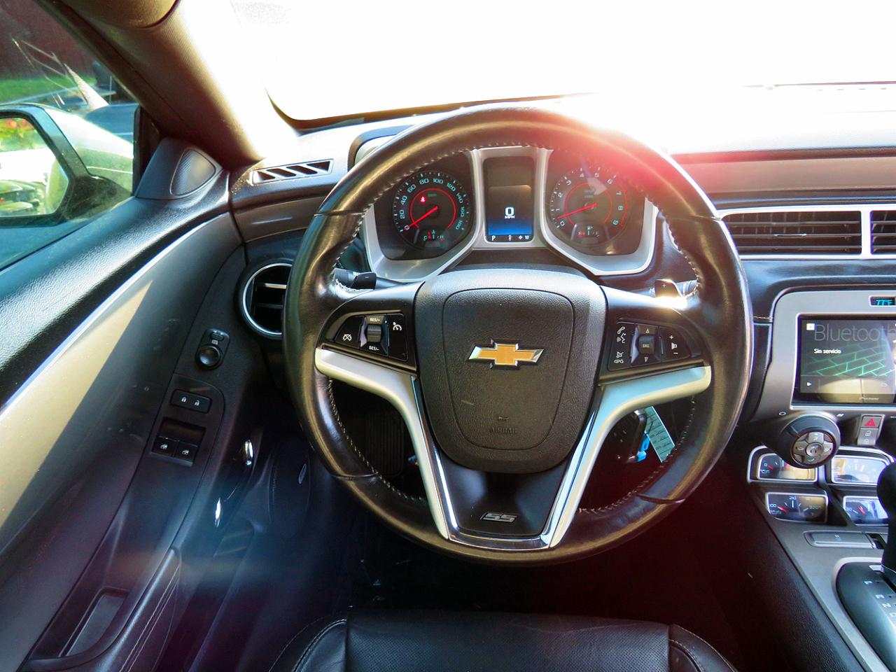 Chevrolet Camaro 2dr Cpe SS w/2SS 2015