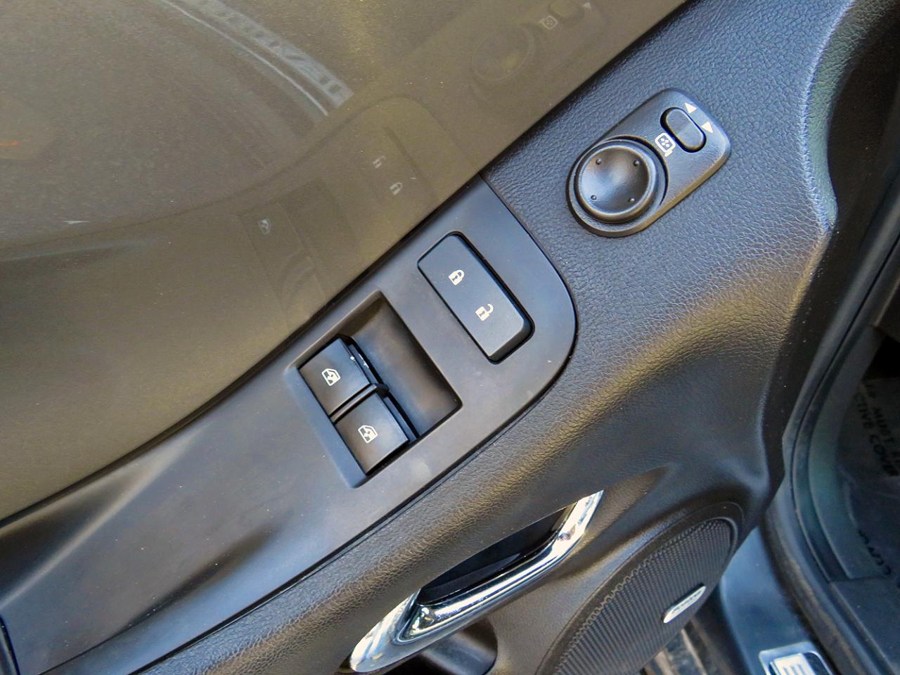 Chevrolet Camaro 2dr Cpe SS w/2SS 2015