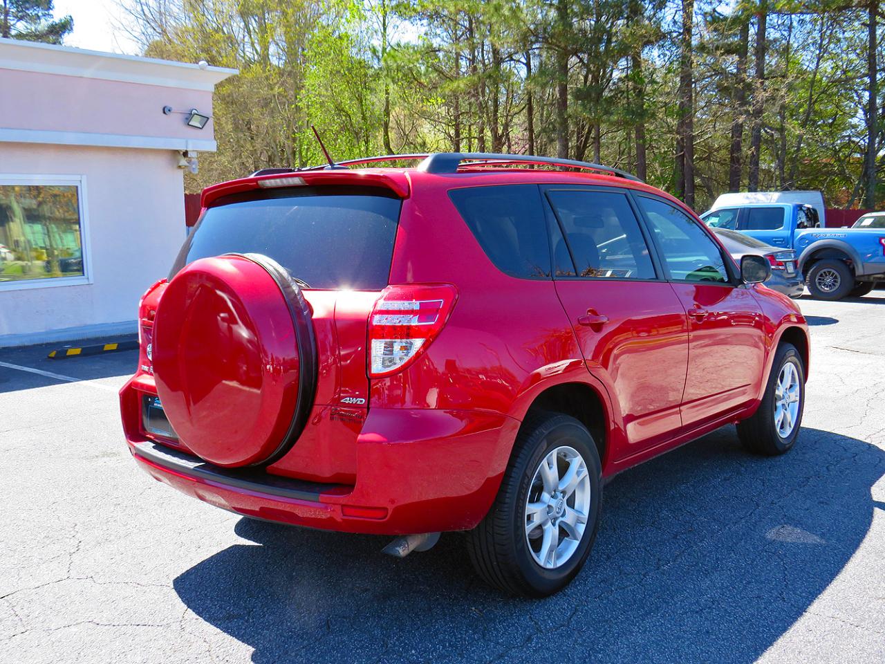 Toyota RAV4 4WD 4dr 4-cyl 4-Spd AT (Natl) 2011