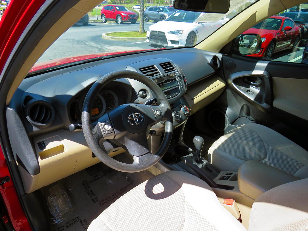 Toyota RAV4 4WD 4dr 4-cyl 4-Spd AT (Natl) 2011