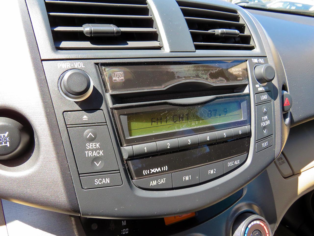 Toyota RAV4 4WD 4dr 4-cyl 4-Spd AT (Natl) 2011