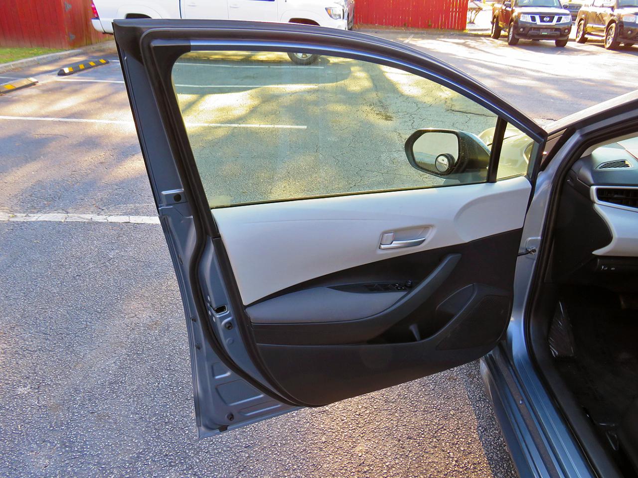 Toyota Corolla LE CVT (Natl) 2021