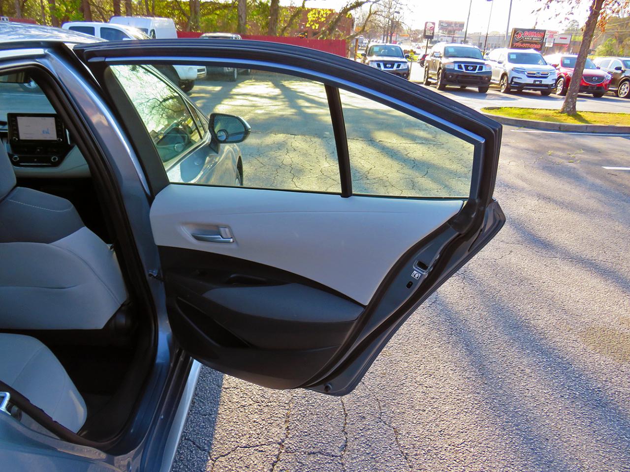 Toyota Corolla LE CVT (Natl) 2021