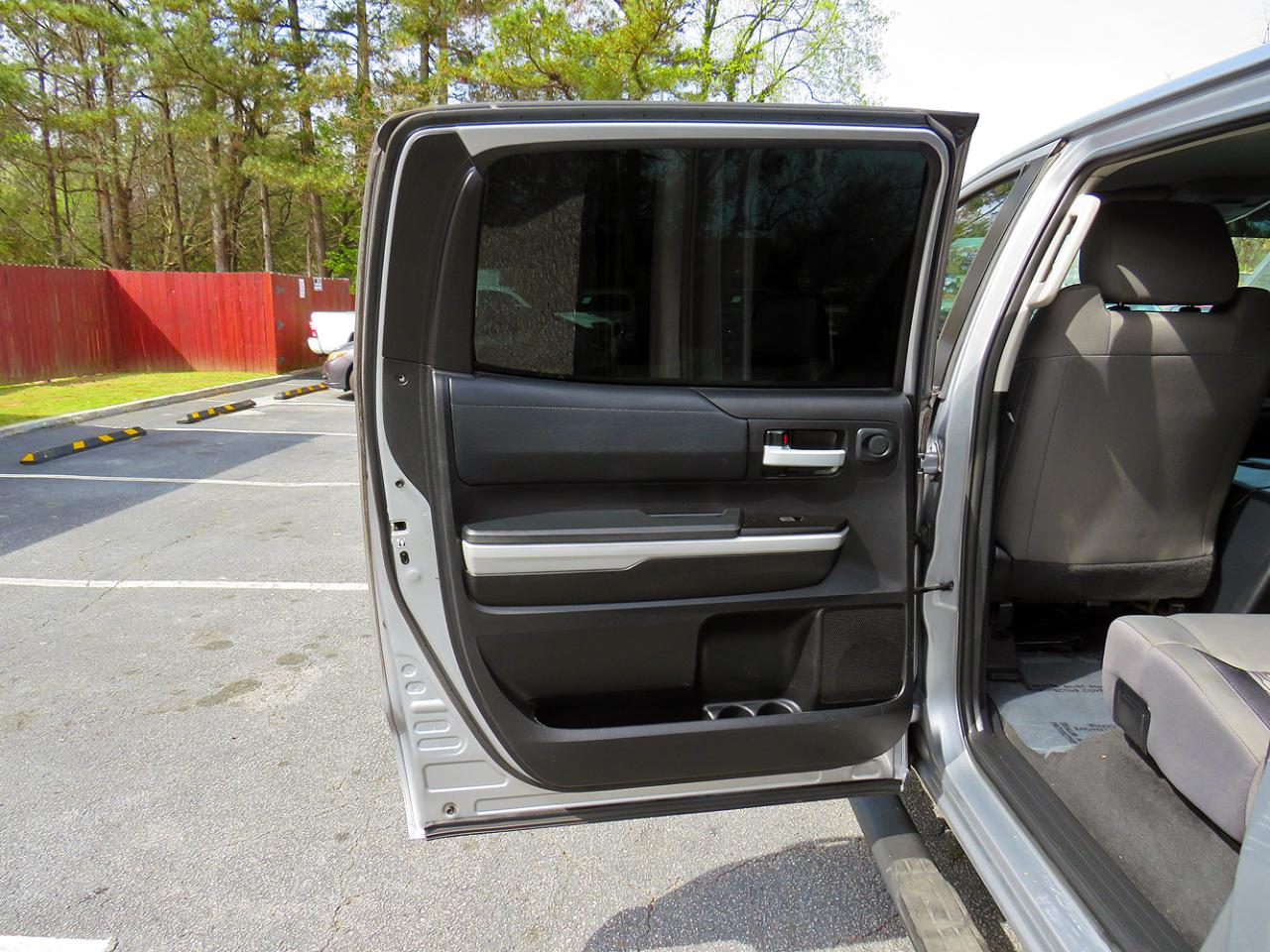 Toyota Tundra 4WD SR5 CrewMax 5.5' Bed 5.7L FFV (Natl) 2019