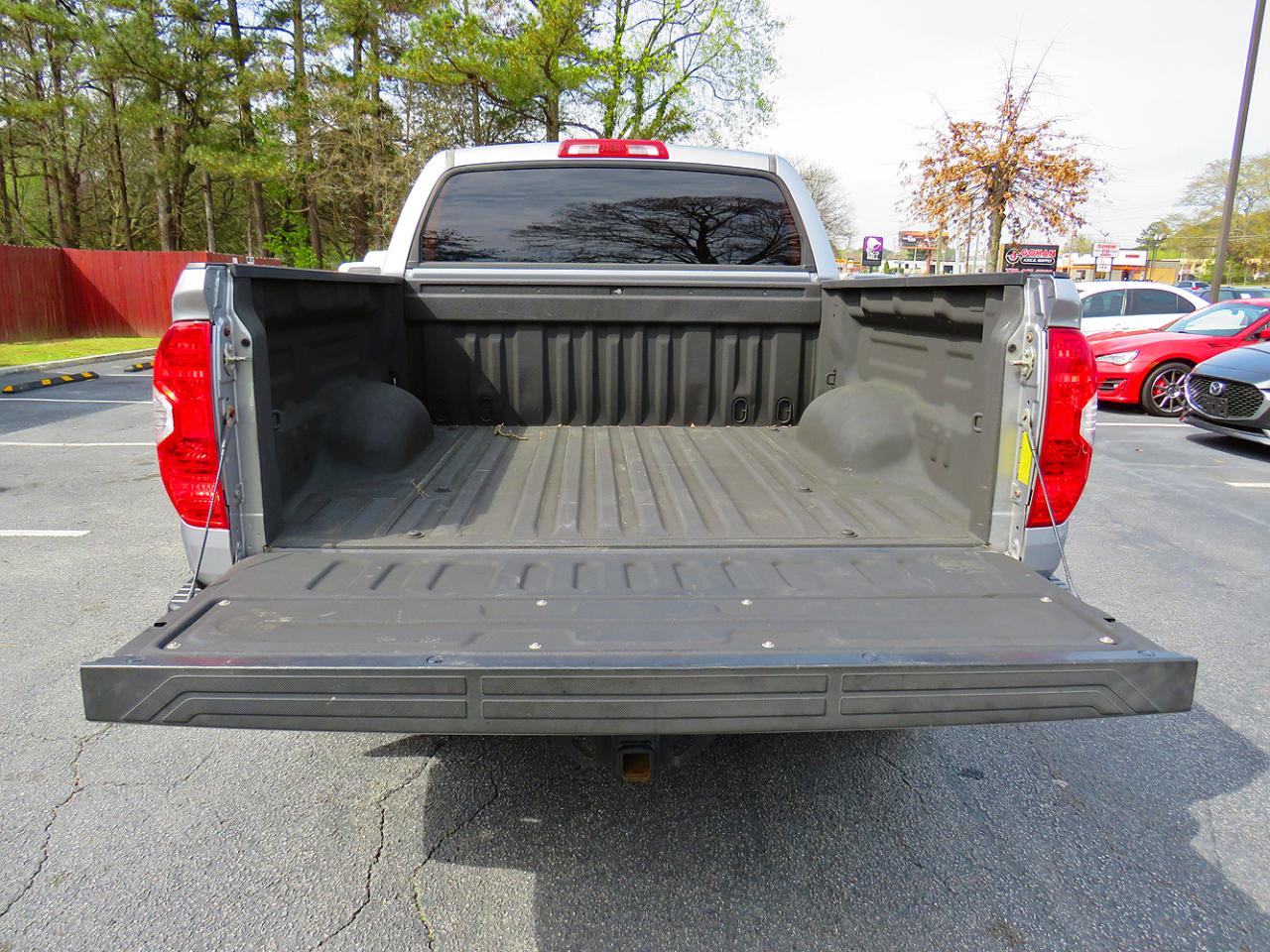 Toyota Tundra 4WD SR5 CrewMax 5.5' Bed 5.7L FFV (Natl) 2019