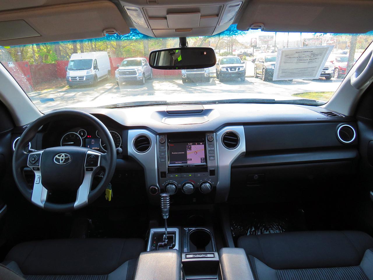 Toyota Tundra 4WD Truck CrewMax 5.7L FFV V8 6-Spd AT SR5 (Natl) 2014