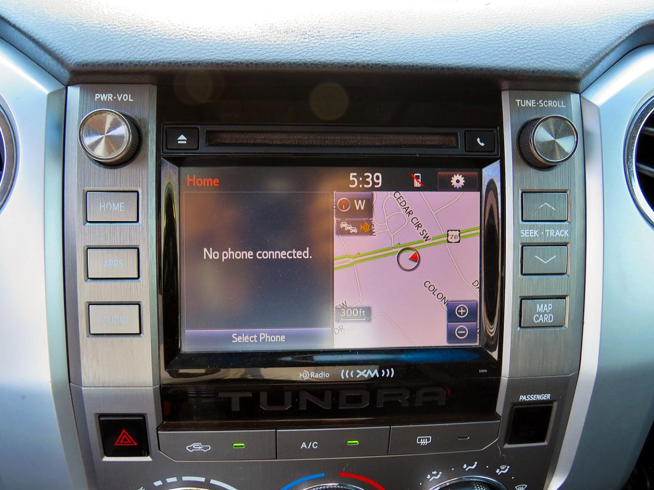 Toyota Tundra 4WD Truck CrewMax 5.7L FFV V8 6-Spd AT SR5 (Natl) 2014