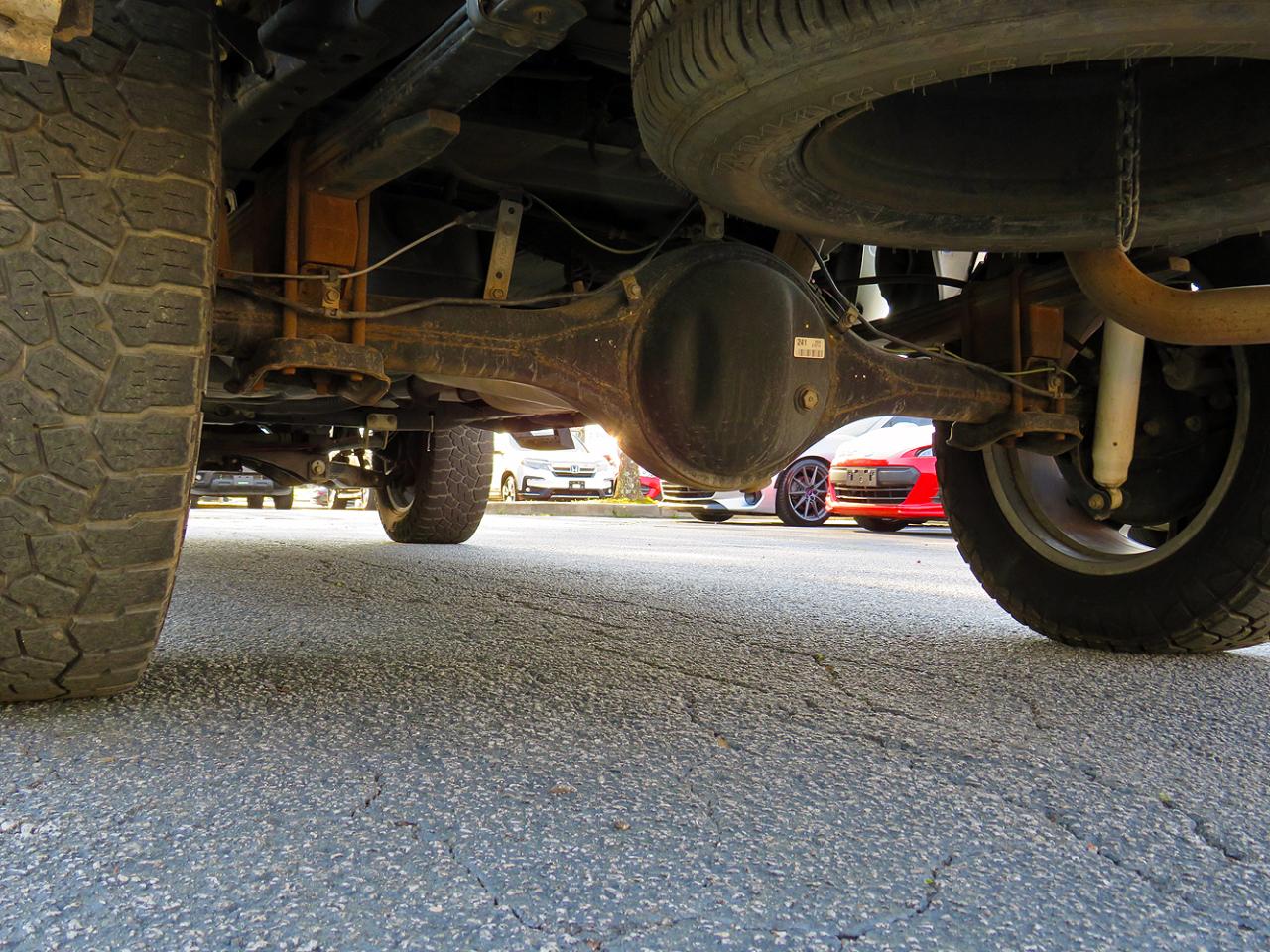 Toyota Tundra 4WD Truck CrewMax 5.7L FFV V8 6-Spd AT SR5 (Natl) 2014