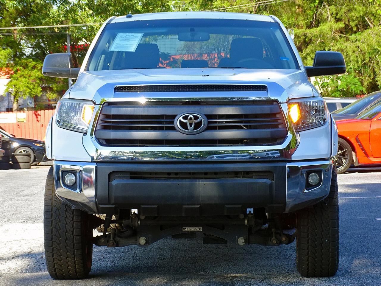Toyota Tundra 4WD Truck CrewMax 5.7L FFV V8 6-Spd AT SR5 (Natl) 2014