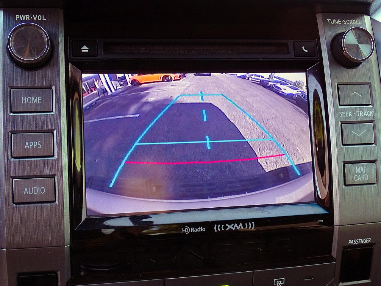 Toyota Tundra 4WD Truck CrewMax 5.7L FFV V8 6-Spd AT SR5 (Natl) 2014