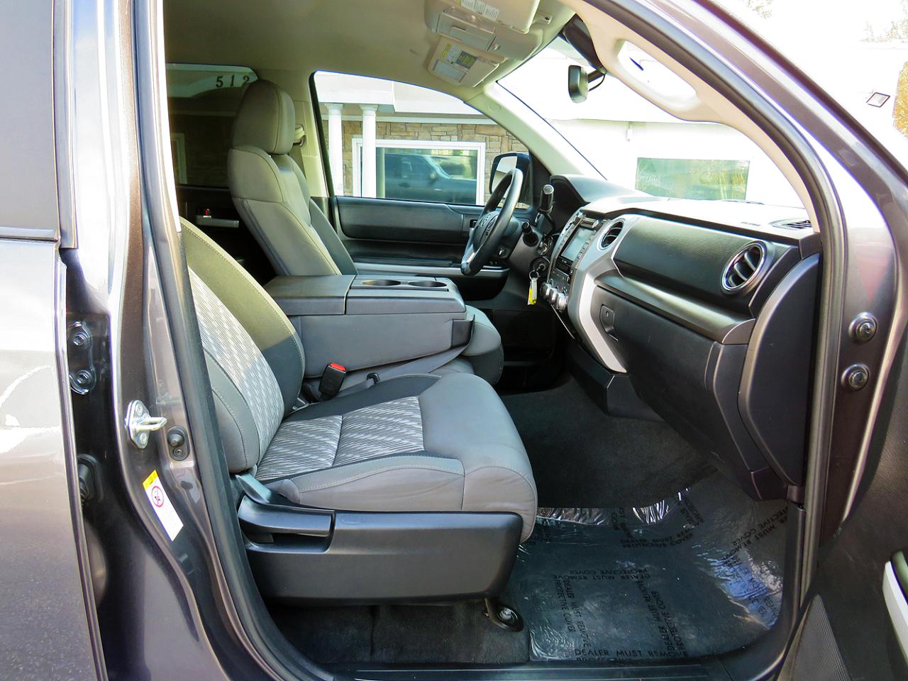 Toyota Tundra 4WD SR5 CrewMax 5.5' Bed 5.7L FFV (Natl) 2019