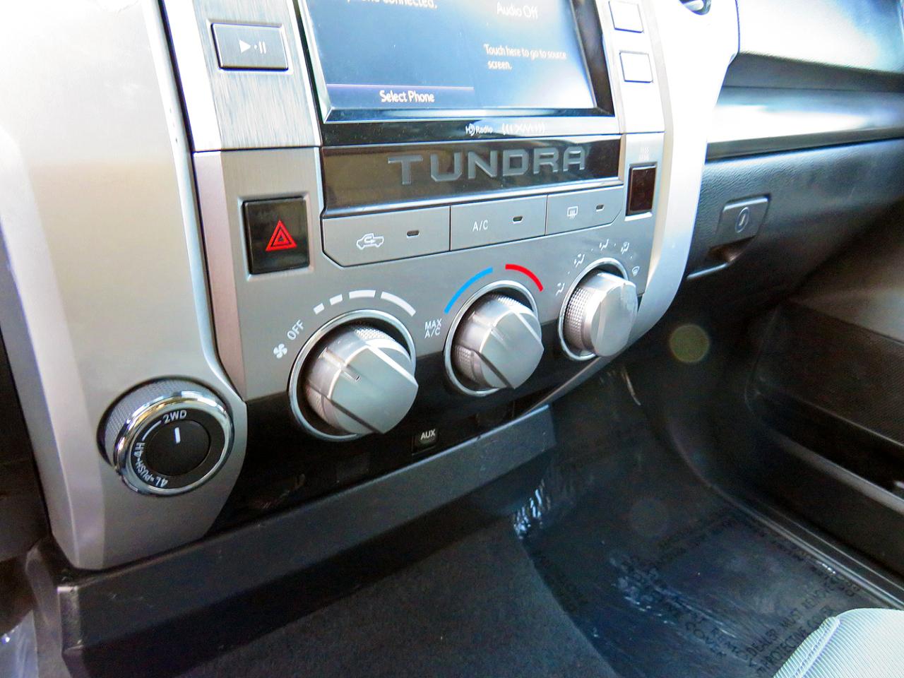 Toyota Tundra 4WD SR5 CrewMax 5.5' Bed 5.7L FFV (Natl) 2019