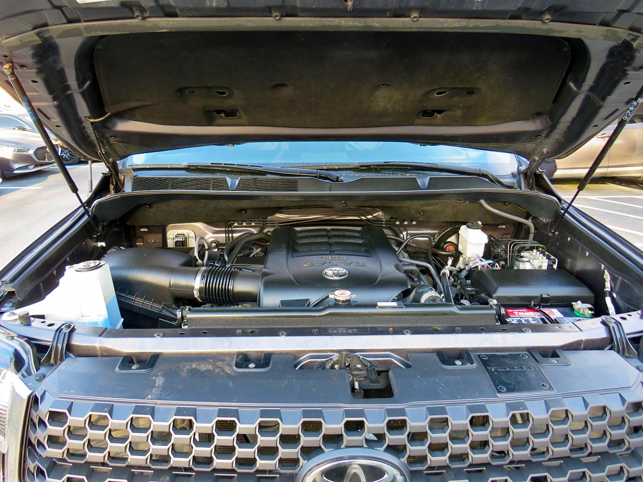 Toyota Tundra 4WD SR5 CrewMax 5.5' Bed 5.7L FFV (Natl) 2019